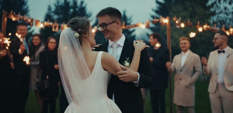 Emotivní podzimní svatební video ze Statek u Kaplčiky